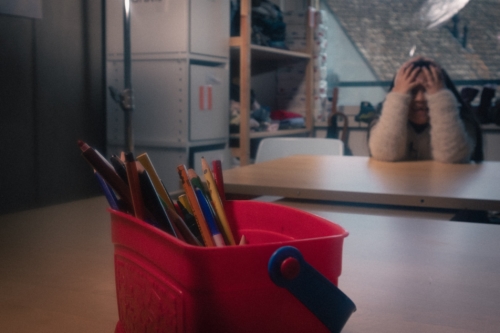 Als „Sans-Papiers“ bezeichnet man in der Schweiz Menschen ohne geregelten Aufenthaltsstatus. Der Film wird sicher spannend und kann hoffentlich ein kleines Quäntchen zur Aufklärung und Verbesserung der Situation von Sans-Papiers beitragen.